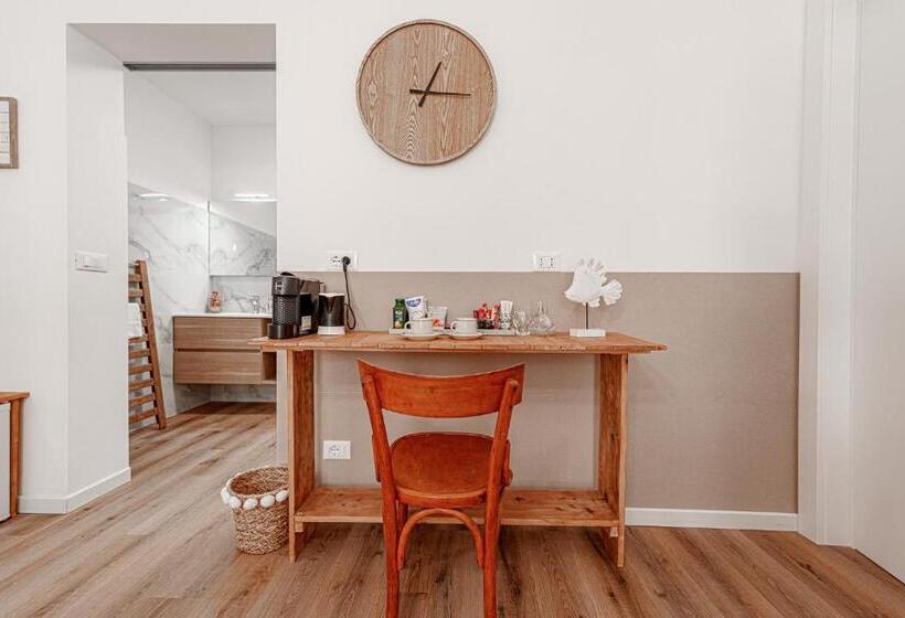 Номер Deluxe, Global Central Suites