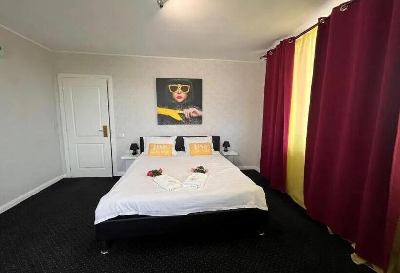 Номер Стандарт, Pensiunea Casa Copou