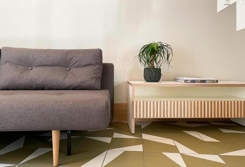 Studio Standard Lit King Size, Canalchiaro 13