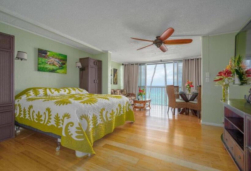 إستوديو قياسى مطل على البحر, Magic Sands Condos