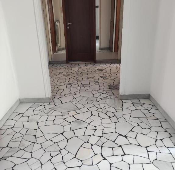 اتاق استاندارد با سرویس بهداشتی مشترک, Abc Guest House