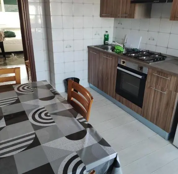 اتاق استاندارد با سرویس بهداشتی مشترک, Abc Guest House