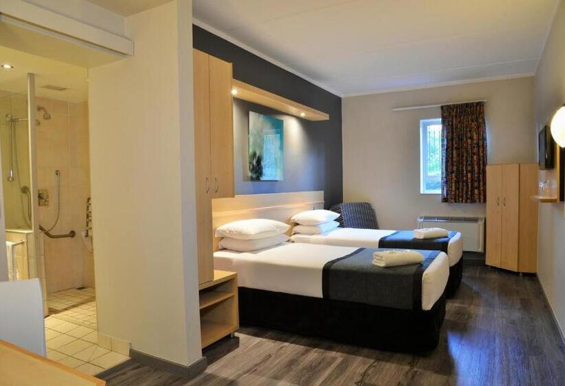 Номер Стандарт, Road Lodge Rivonia