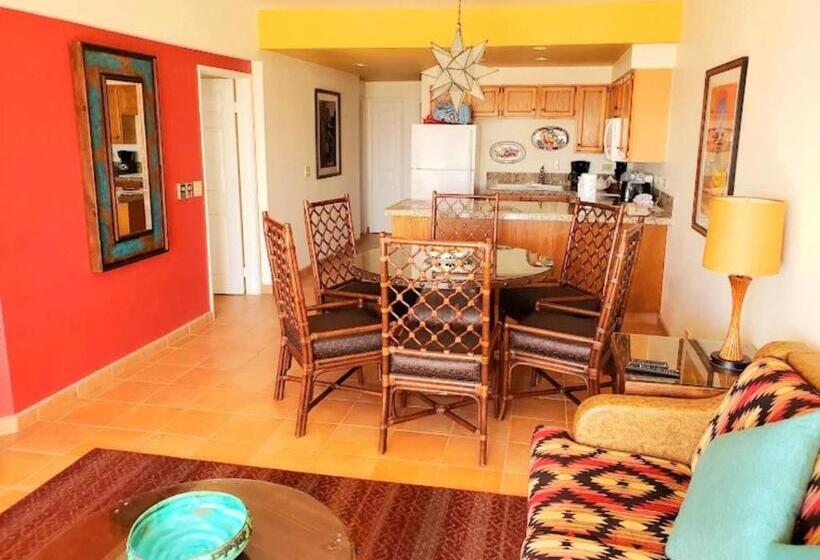 דירה בת חדר שינה 1 עם מרפסת, Ocean View Rosarito Worldmark Resort Condo