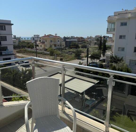 Номер Стандарт с Балконом, Miray Guest House Boutique