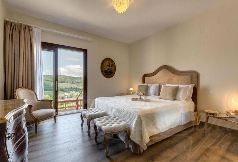 デラックストリプルルーム, Villa Il Tinaio