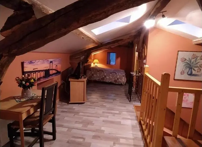 コンフォートトリプルルーム, Chez Anne Et Christian