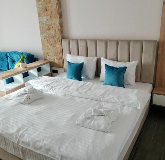 استودیوی لوکس, Panorama Deluxe