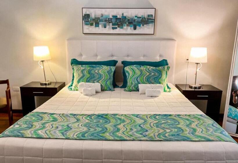 سوییت سوپریور, Mburucuyá Hotel Boutique