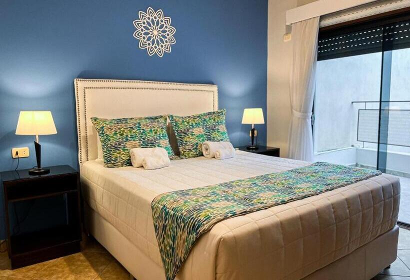 اتاق خانوادگی با سرویس بهداشتی مشترک, Mburucuyá Hotel Boutique