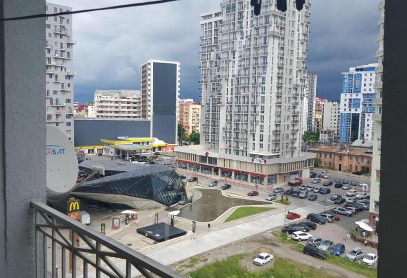 آپارتمان 1 خوابه, 1 комнатная квартира возле моря
