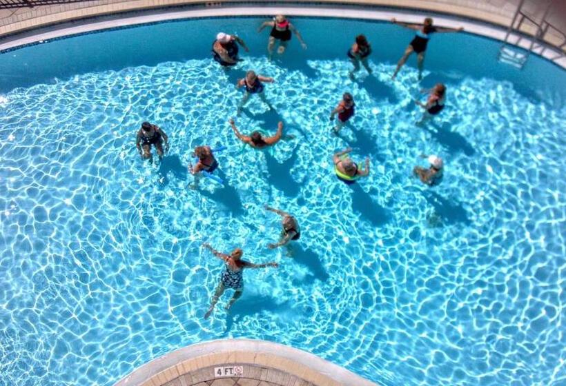 شقة غرفة واحدة, Keeler Island Princess 508