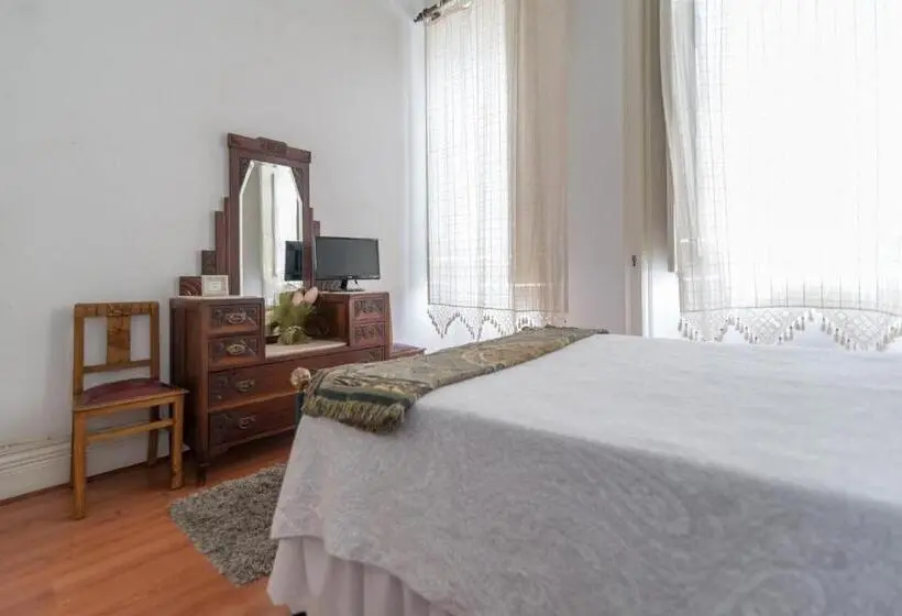 اتاق استاندارد, Chez Odete