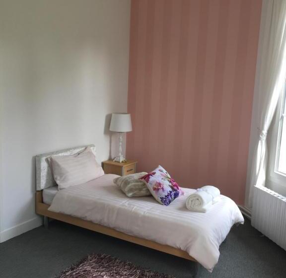 标准房带园景, Chateau Anaselle