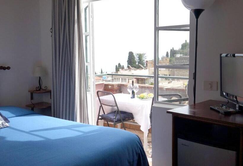 Quarto Estandar Individual com Sacada, Bed And Breakfast Sorriso