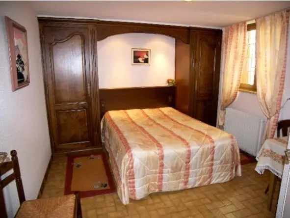 اتاق استاندارد, La Grange Du Pape   Annexe De L Hôtel La Ferme Du Pape