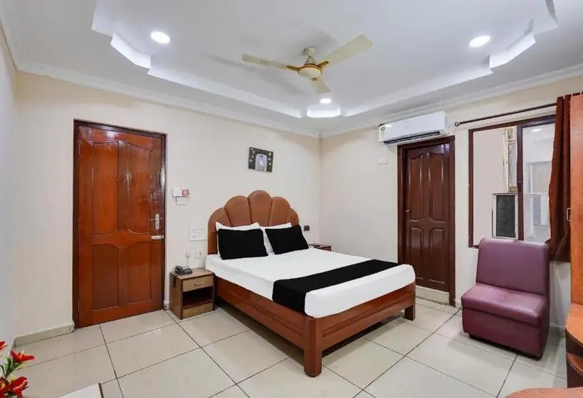 اتاق استاندارد, Super Hotel O Park Town Near Nehru Stadium