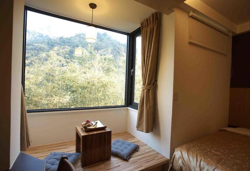 سوییت خانوادگی, Tangyue Resort