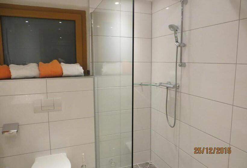 2ベッドスイートルーム, Beim Kathrein