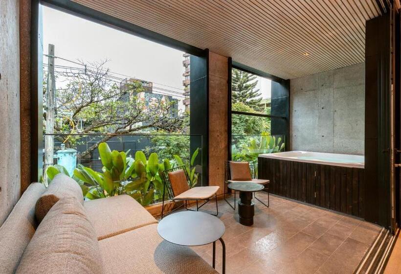 آپارتمان 2 خوابه, Primavera Luxury Apartments Medellin