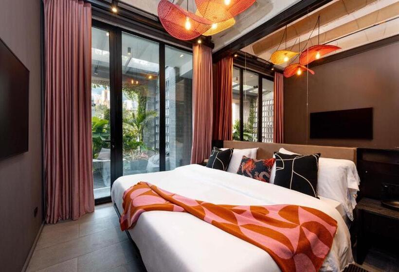 آپارتمان لوکس 2 خوابه, Primavera Luxury Apartments Medellin