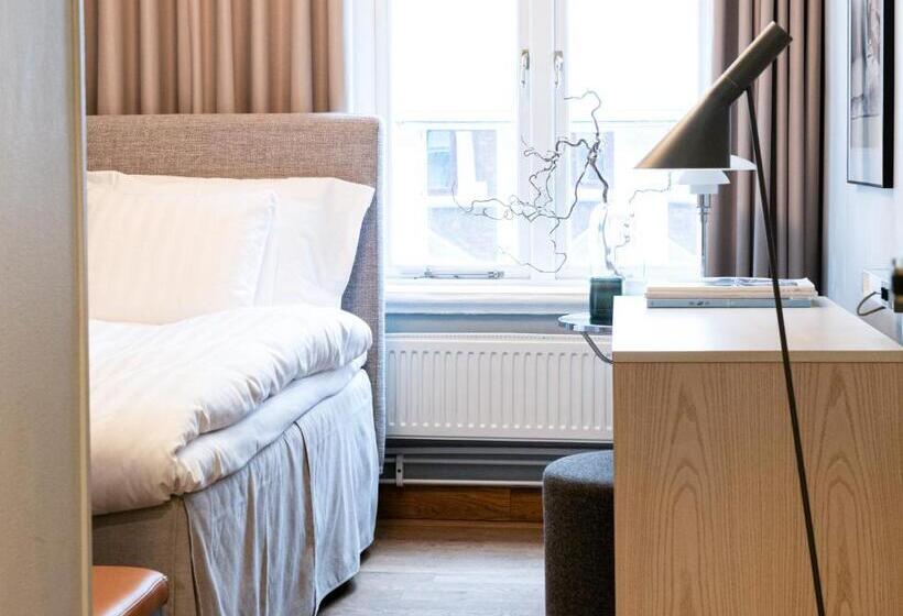 غرفة قياسية فردية, Twentysix