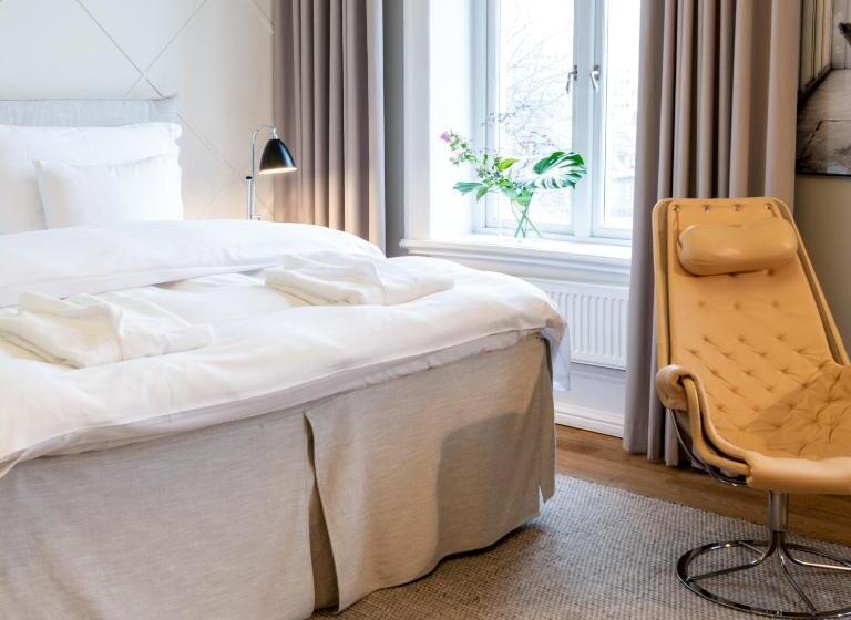 غرفة سوبيريور, Twentysix