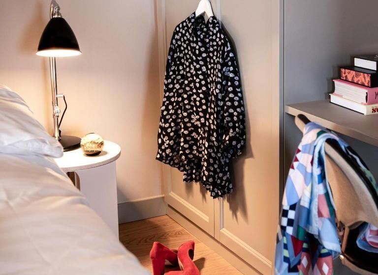 جناح رئاسى, Twentysix