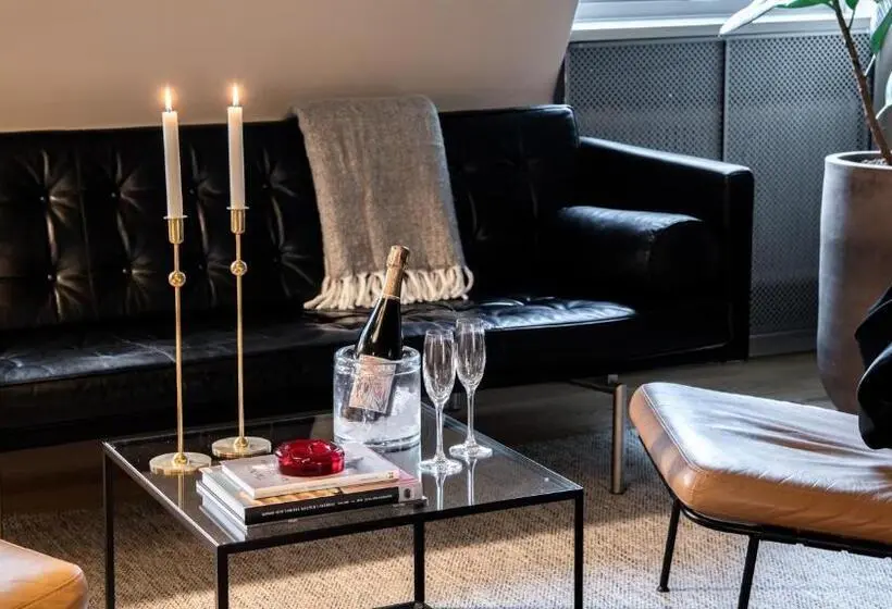 Suite Superior, Twentysix