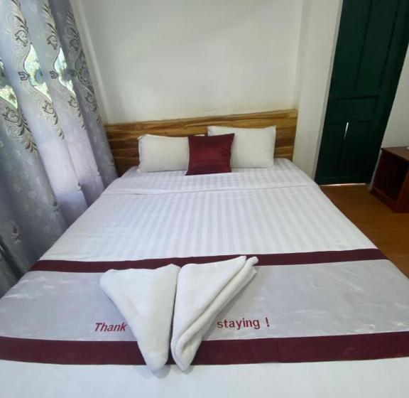 Номер Economy, Vangvieng Sunrise East