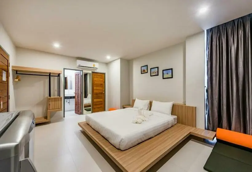 デラックスルーム, Phuket Marine Poshtel   Sha Plus