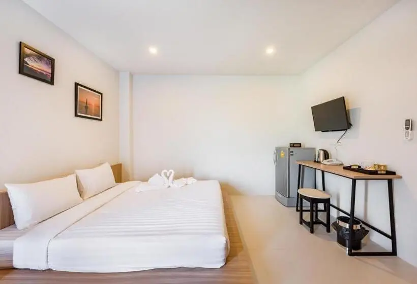 スーペリアールーム, Phuket Marine Poshtel   Sha Plus