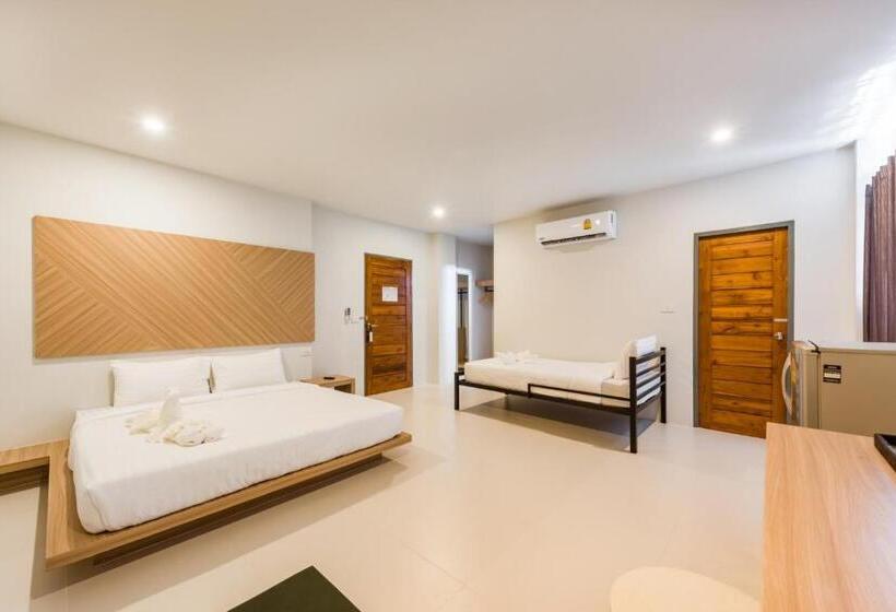 Pokój Deluxe Trzyosobowy, Phuket Marine Poshtel   Sha Plus