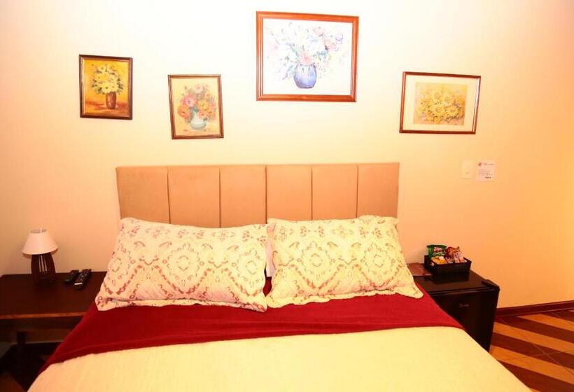 סוויטה, Pousada Nova Suiça