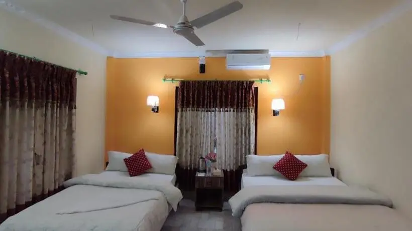 اتاق استاندارد با بالکن, Rhino Land Jungle Lodge