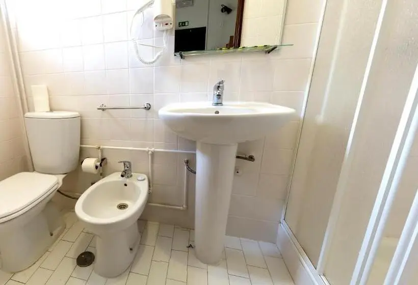 Perhehuone, Hostel Carvalho