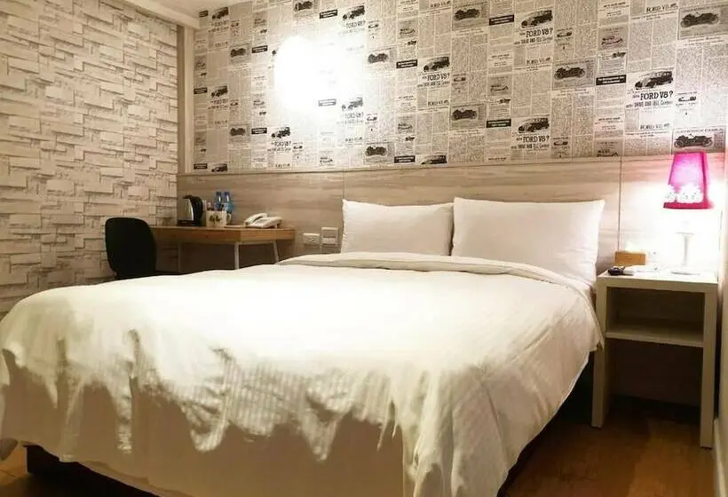 اتاق اکونومی, Artch Inn