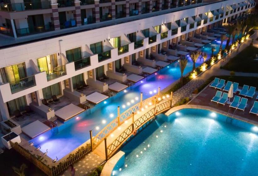 Standard swim-up room with pool view, Dosinia Luxury Resort Ultra All Inclusive