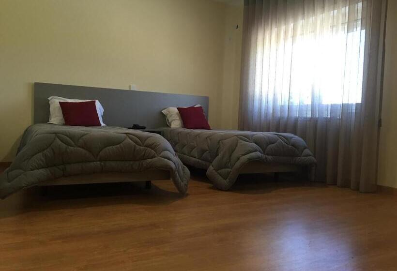 חדר סטנדרט, Jorge V