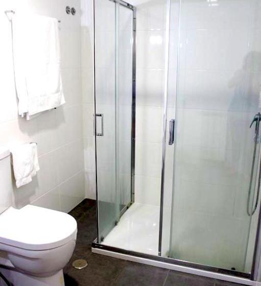 חדר משפחתי, Jorge V