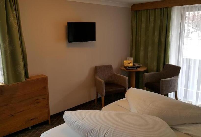 Номер Стандарт с Балконом, Mozart