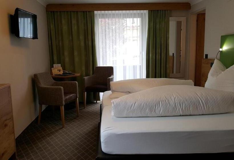 Номер Стандарт с Балконом, Mozart