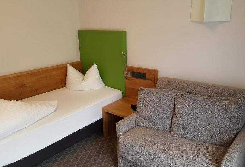 Номер Стандарт Индивидуальный с Балконом, Mozart