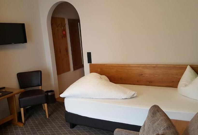 Номер Стандарт Индивидуальный с Балконом, Mozart