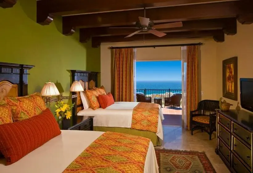 Talo 3 Makuuhuonetta, Quivira Los Cabos Condos & Homes Vacation Rentals