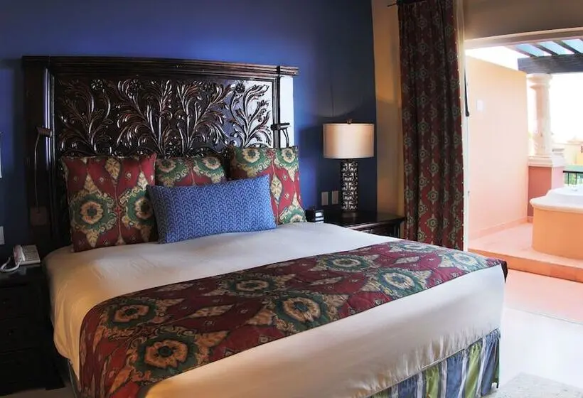 Villa 3 Makuuhuonetta, Quivira Los Cabos Condos & Homes Vacation Rentals