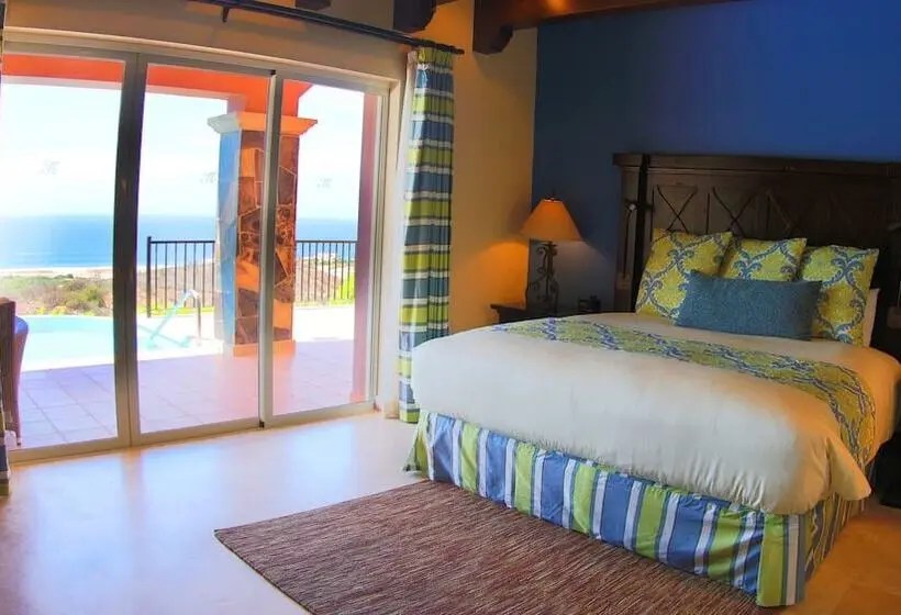 Villa 3 Makuuhuonetta, Quivira Los Cabos Condos & Homes Vacation Rentals