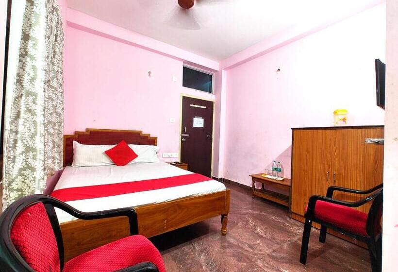 Quarto Deluxe, Planet 9 Near Sea Beach Puri   Wonderfull Stay With Excellent Hospitality Awarded