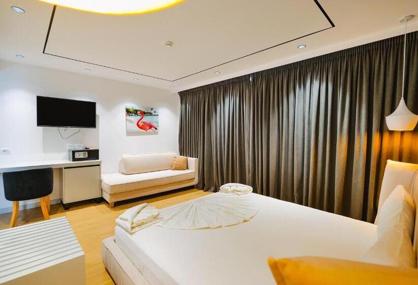 オーシャンビューのデラックストリプルルーム, L Amo Del Mare