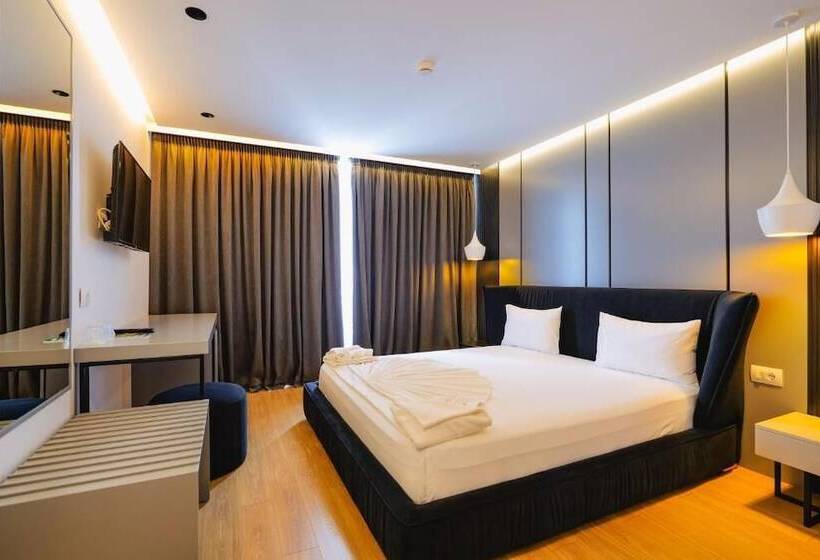 オーシャンビューのデラックストリプルルーム, L Amo Del Mare